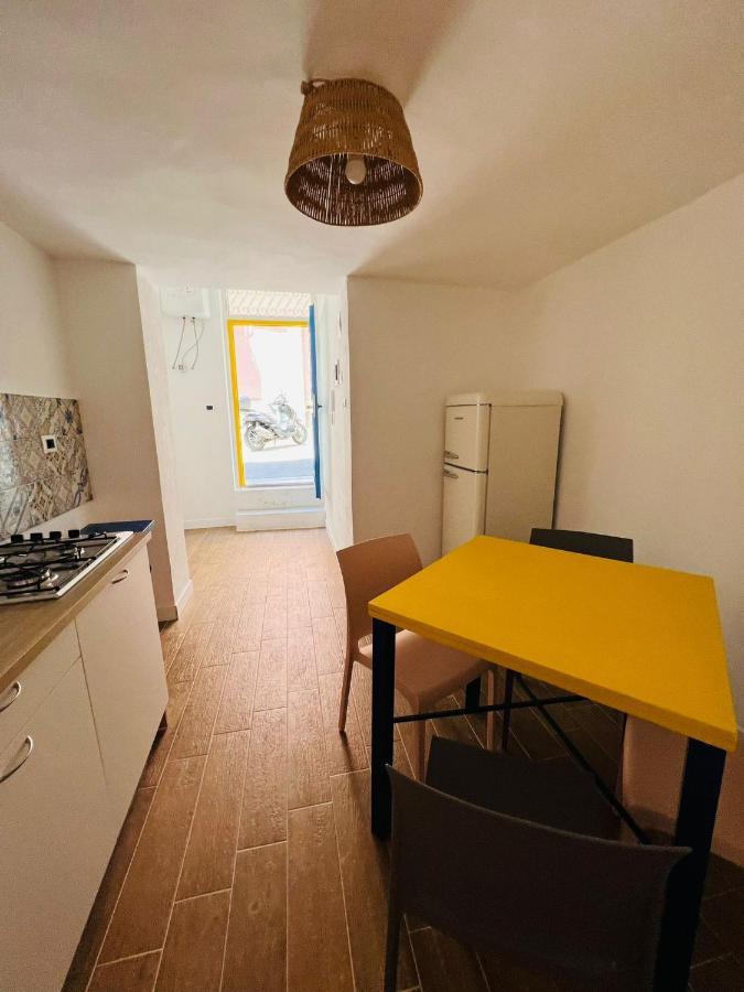 Oltremare Apartments سانتا فلافيا المظهر الخارجي الصورة